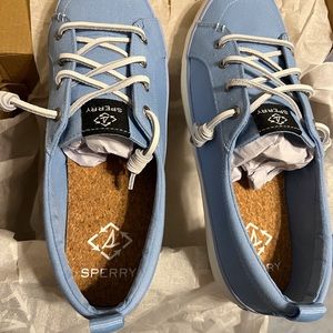 Sperry Sneaker